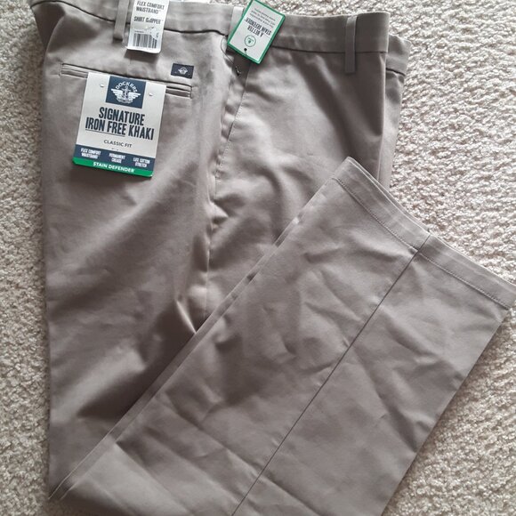Dockers Signature Iron-Free Stain Defender Classic-Fit Khaki Pants, Size: 40x30 - Picture 1 of 5